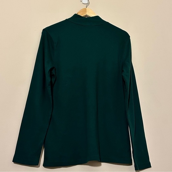 NWOT! Green Long Sleeve Moc Neck Shirt - Size Small💕 - Picture 4 of 6